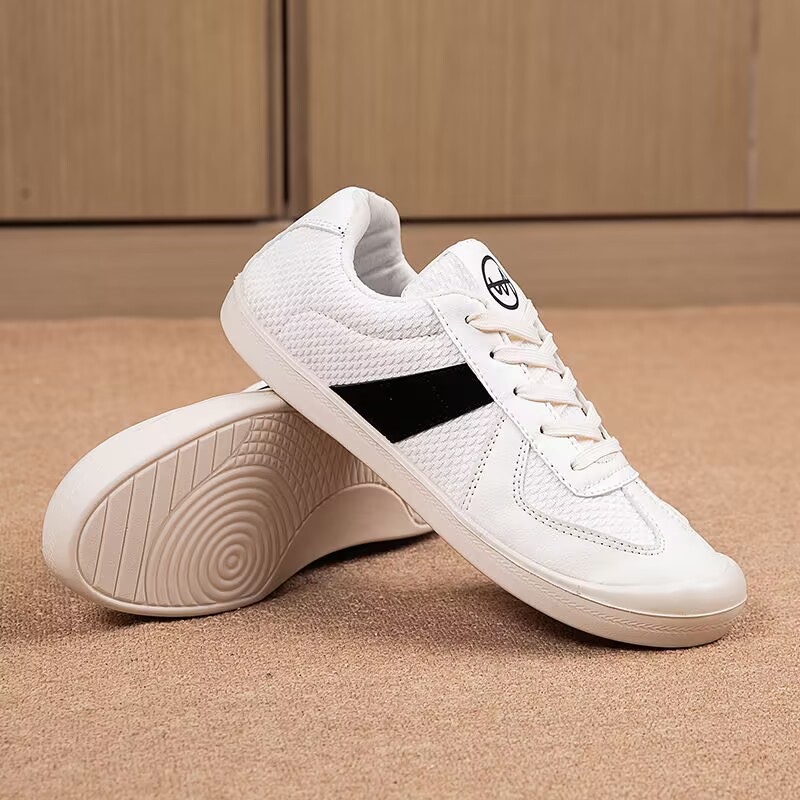 Women's Sports Shoes Luxury Ca - огляд і ціна Outdoor Sports Shoes