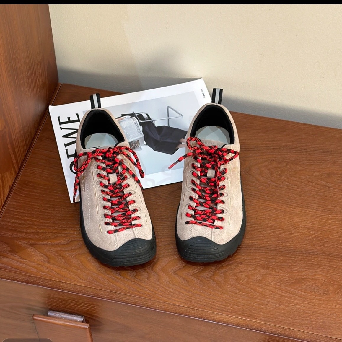 Mountaineering shoes, women's  - огляд і ціна Outdoor Sports Shoes